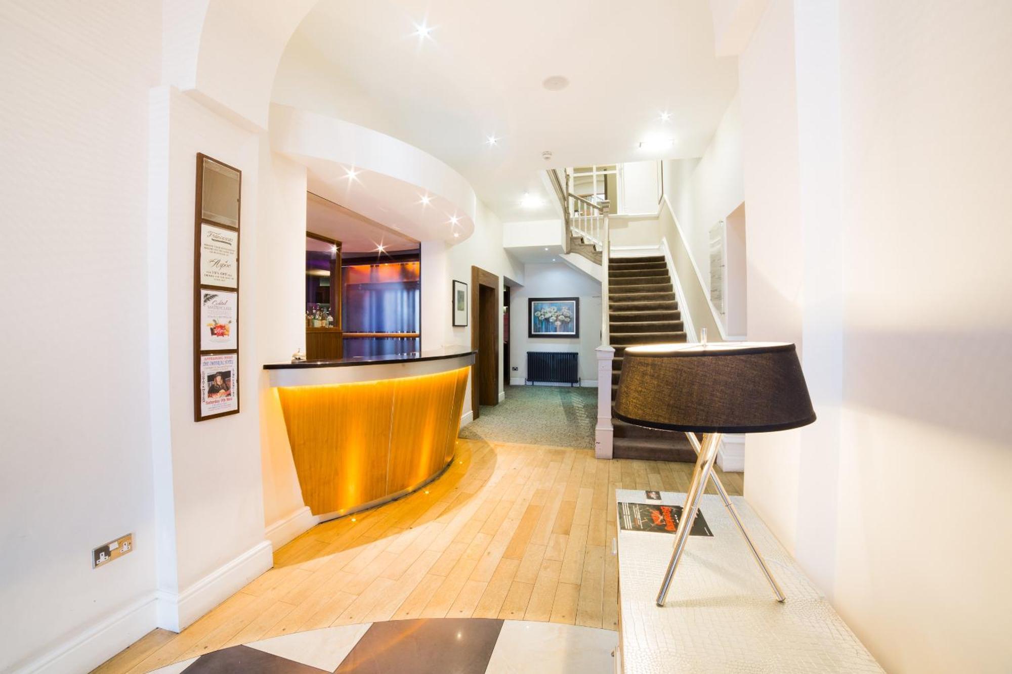 Oyo Imperial Hotel Barrow-in-Furness Exterior foto
