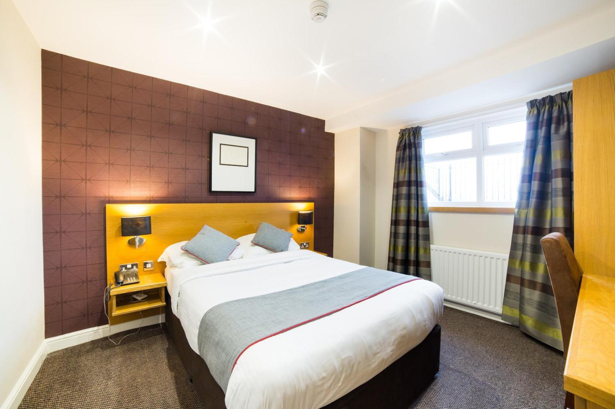Oyo Imperial Hotel Barrow-in-Furness Exterior foto