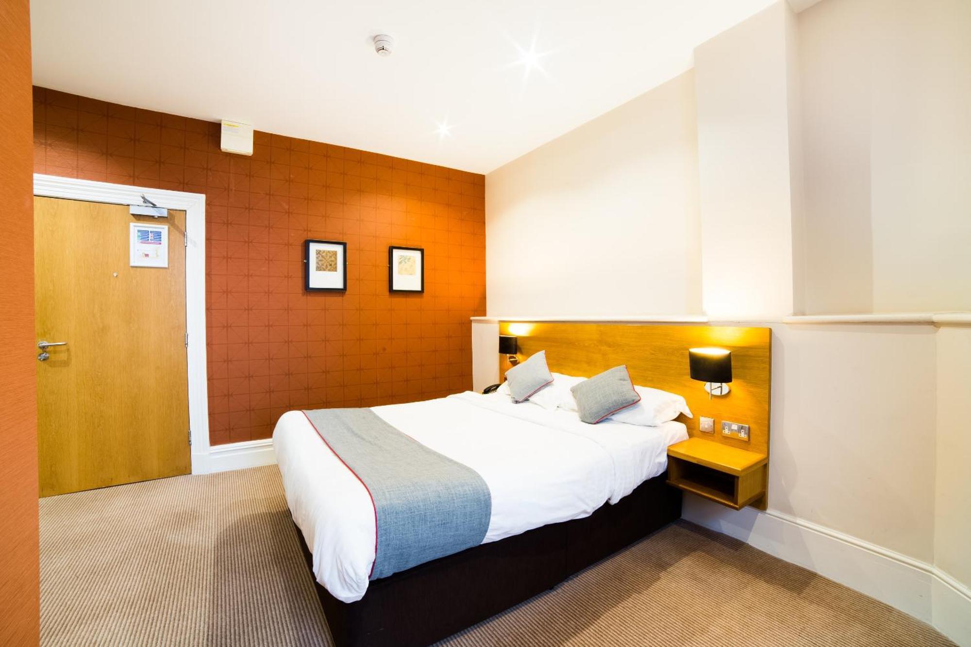 Oyo Imperial Hotel Barrow-in-Furness Exterior foto